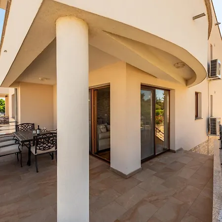 Bellevue Mare Luxury - By Ta Leut Agency * Privlaka (Zadar)