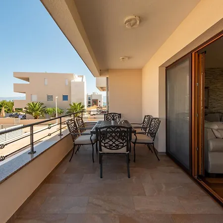 Bellevue Mare Luxury - By Ta Leut Agency *
