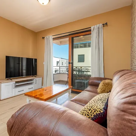 Apartment Bellevue Mare Luxury - By Ta Leut Agency